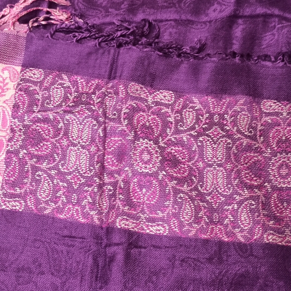 Pashmina Stole/shawl from Kashmir - Picture 6 of 11